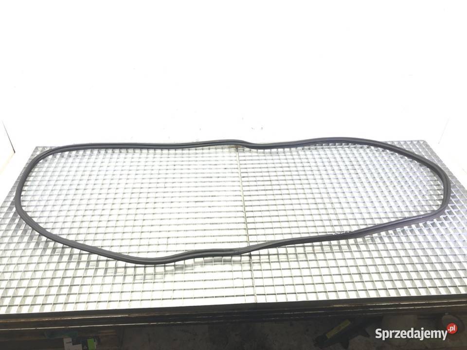 USZCZELKA KLAPY BAGAŻNIKA SKODA OCTAVIA III