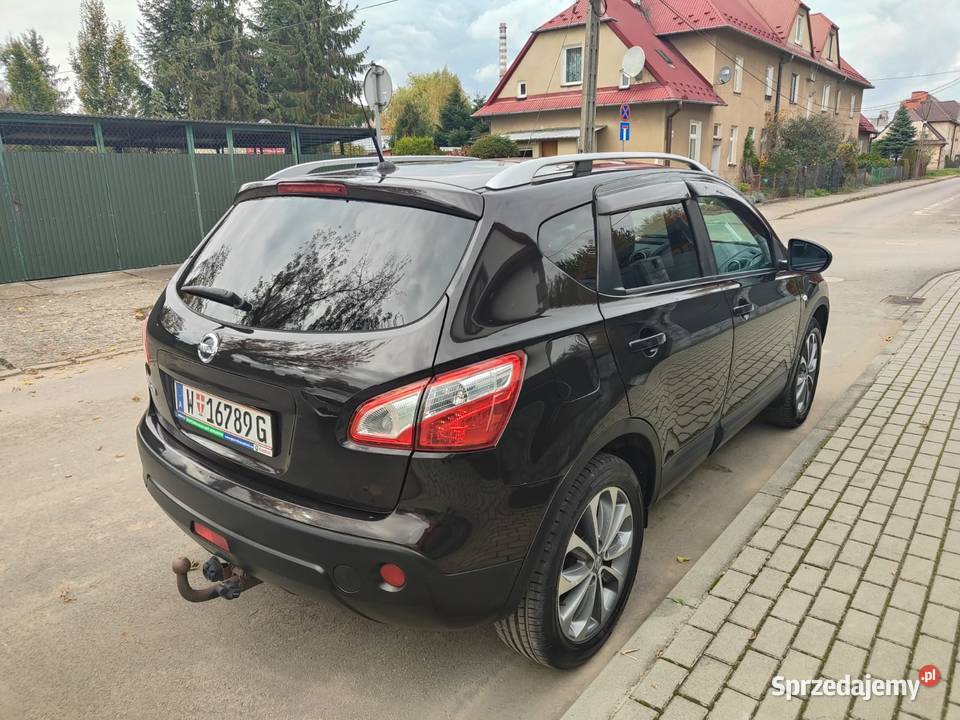 Nissan Qashqai 2011r 16 benzyna 117 nieuszkodzony