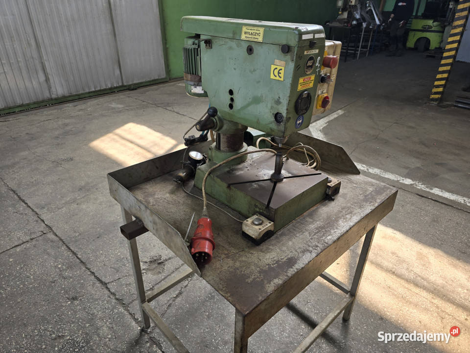 Pneumatyczna nitownica radialna FMW BNE 12 7