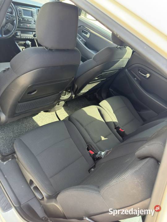 Kia Carens 17 CRDi 2016 1699cm3 Łętownia