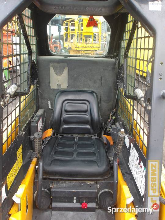 Miniładowarka burtowa Bobcat S70