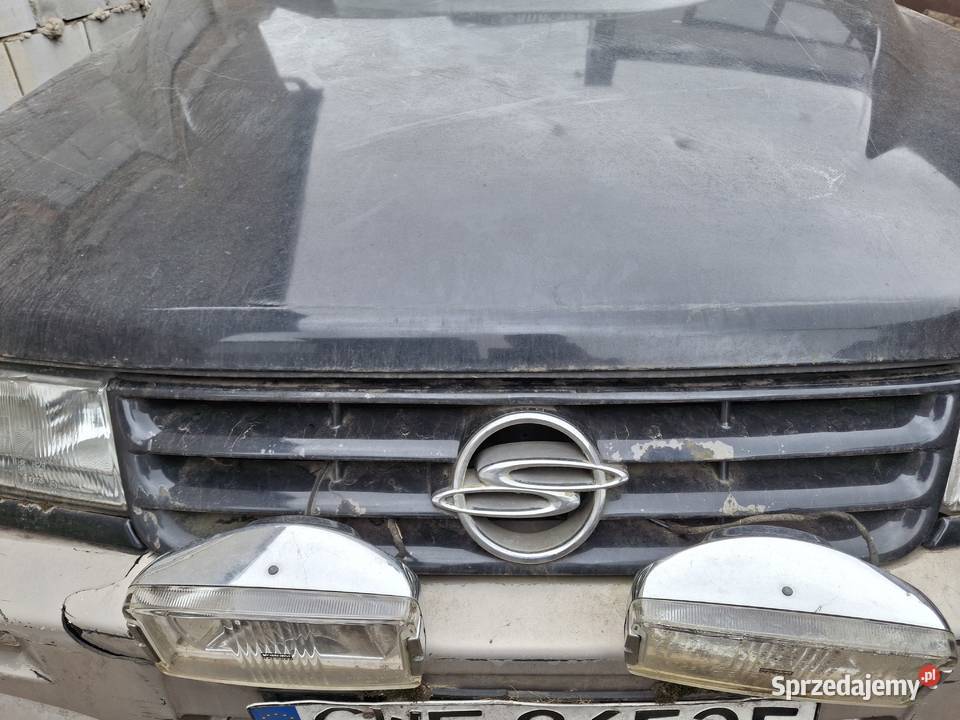 Musso SsangYong części dzwi maska itp Rumia