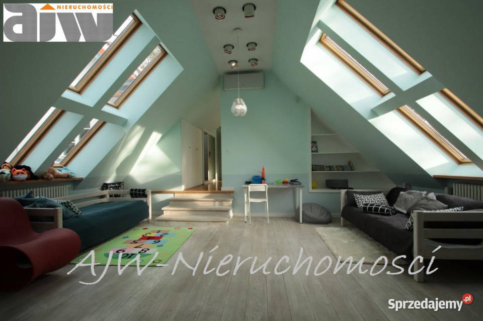 Dom wolnostojący 450m2 Izabelin B Liczba pokoi 8 sprzedam