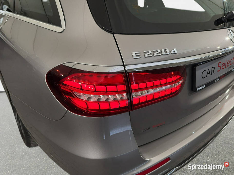 Mercedes E 220 VAT 23 20d 194 automat 202122 r lakier metallic Myślenice sprzedam
