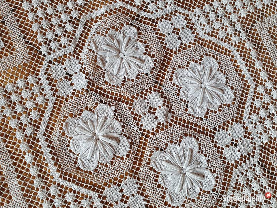 koronkowyokrągły obrus koronka siatkowa Myszków sprzedam