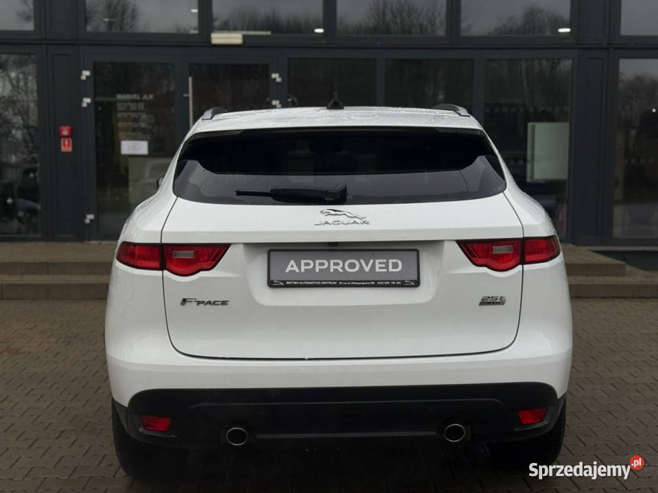 Jaguar FPACE Jaguar FPACE Prestige 20 250 Salon Łódź