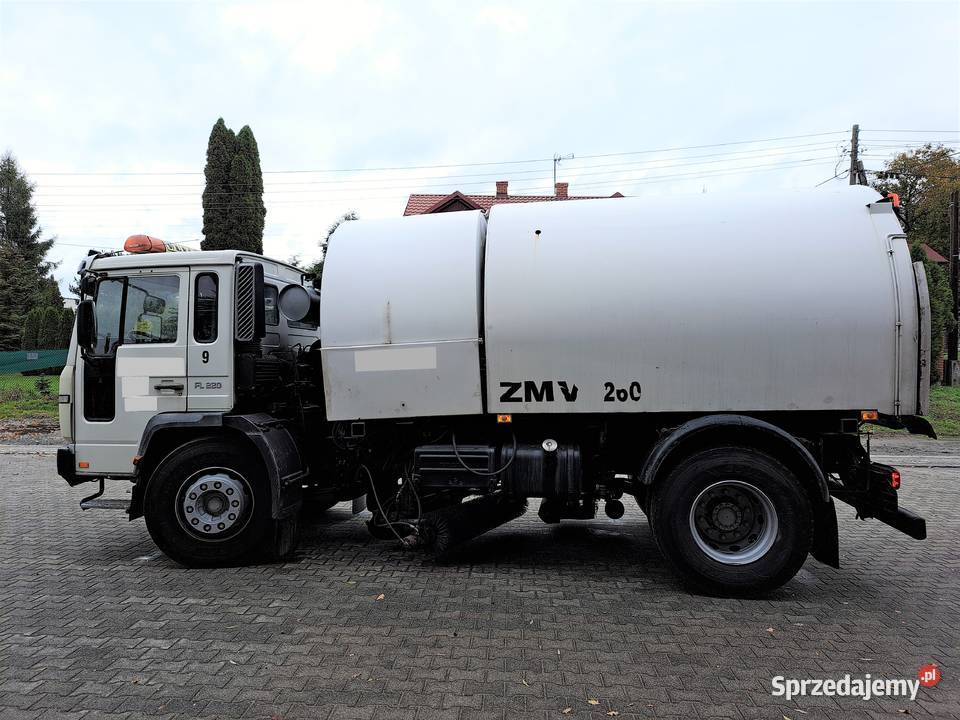 Volvo FL 6 zamiatarka 7000kg śląskie Bielsko-Biała