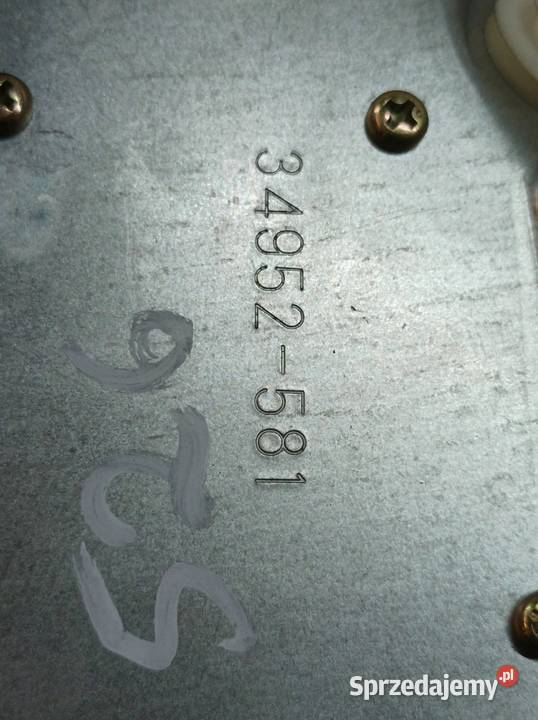 SILNICZEK WYCIERACZKI TYŁ KOMBI 34952581 Honda