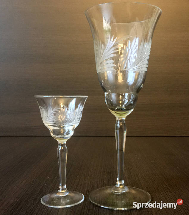 Komplet pięknych kryształowych kieliszków Łódź sprzedam