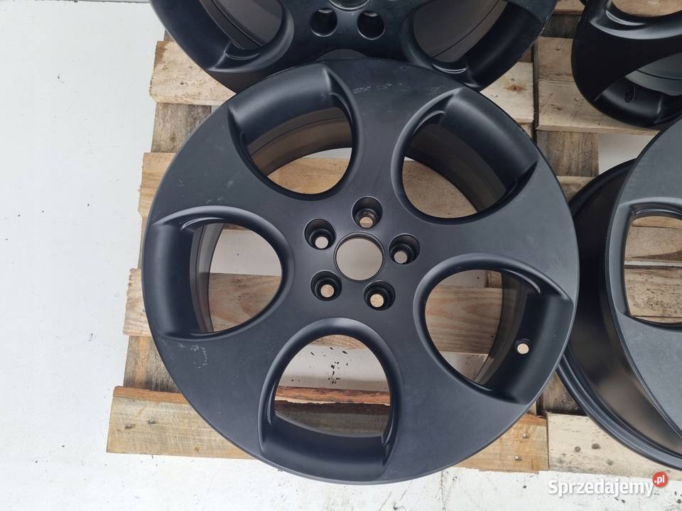 VW Golf V FELGI ALUMINIOWE ALUFELGI KOMPLET FELG Średnica 17" Janów sprzedam