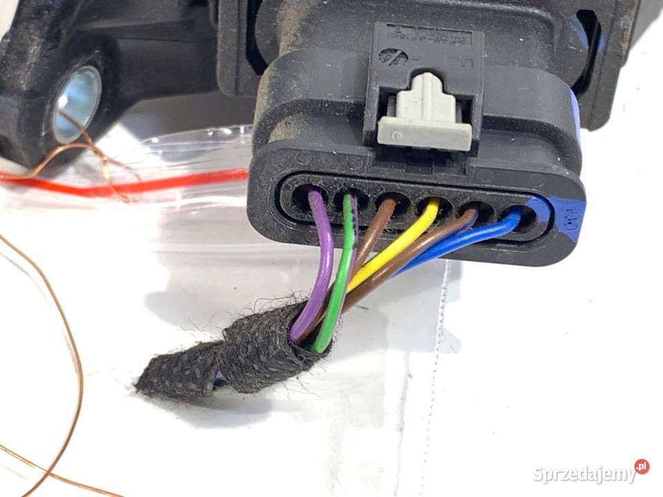 POTENCJOMETR GAZU AUDI A5 F5 8W1723523 20 190 osobowe Potencjometry podkarpackie