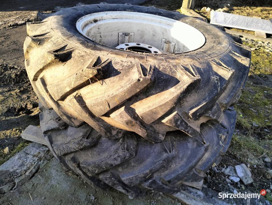 Sprzedam całe koła Zetor