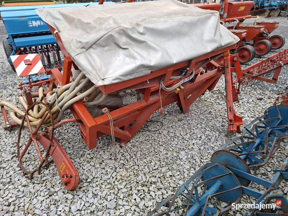 Siewnik do zboża RAU ROTOSEM Bolesławiec