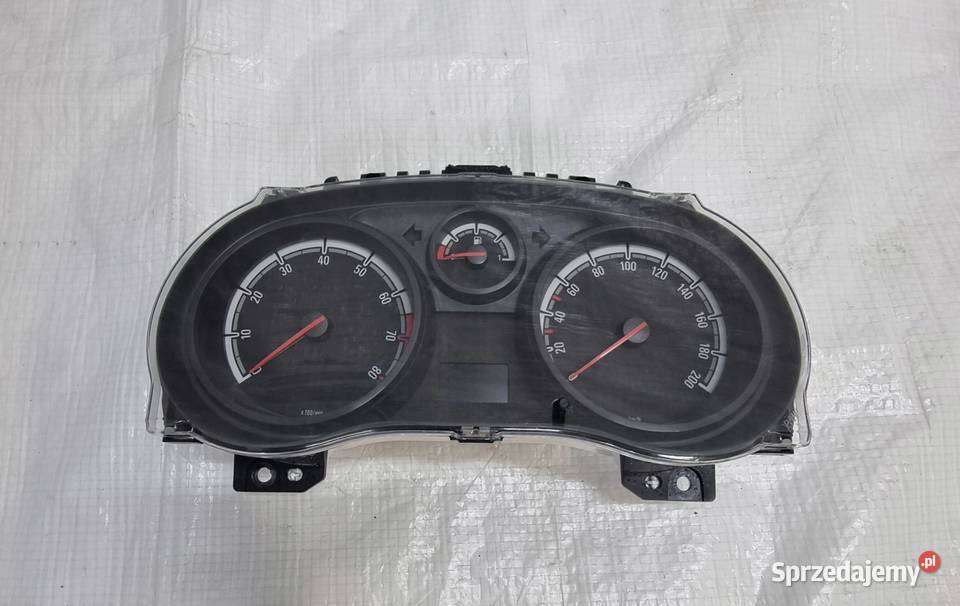 LICZNIK ZEGARY P0013312031 OPEL CORSA D 12