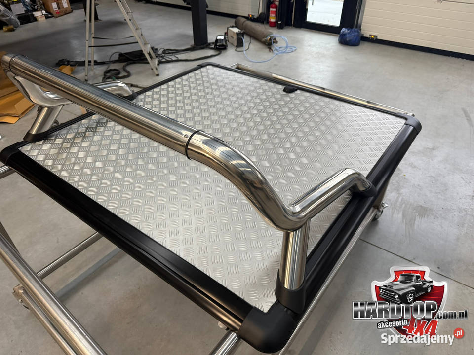 Aluminiowa Pokrywa Paki z orurowaniem Zabudowa Pasłęk