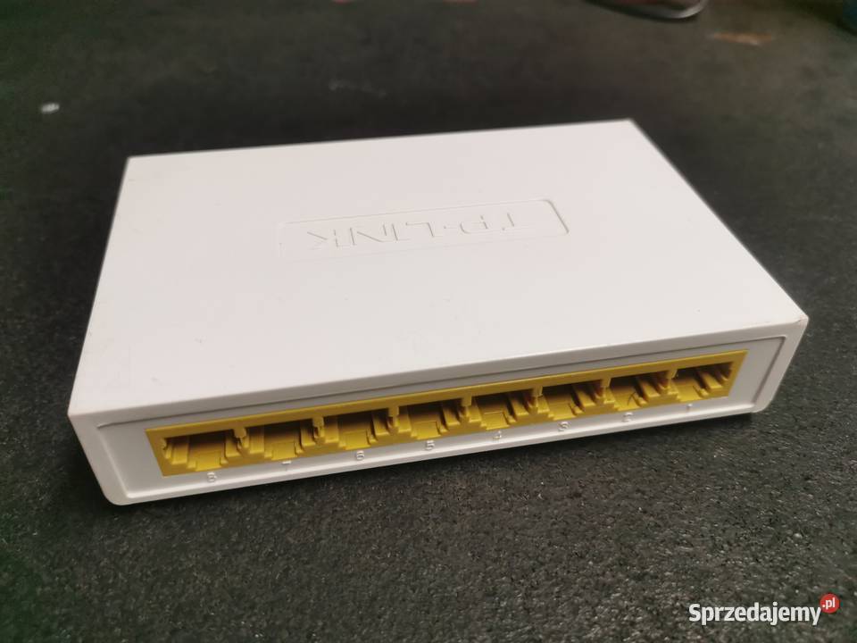 SwitchHub TPLink 8p TLSF1008D