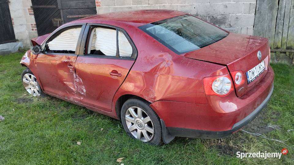 Sprzedam kompletna klapę bagażnika Volkswagen Złoczew