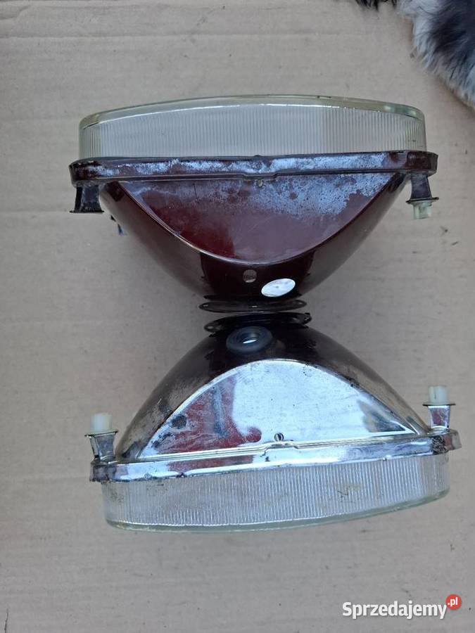 Reflektory przód przednie lampy Fiat 126p Maluch opolskie
