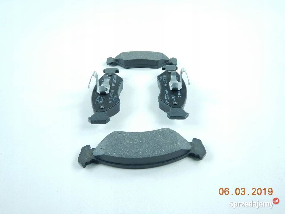 KLOCKI HAMULCOWE PRZÓD FORD FIESTA KA MAZDA 121