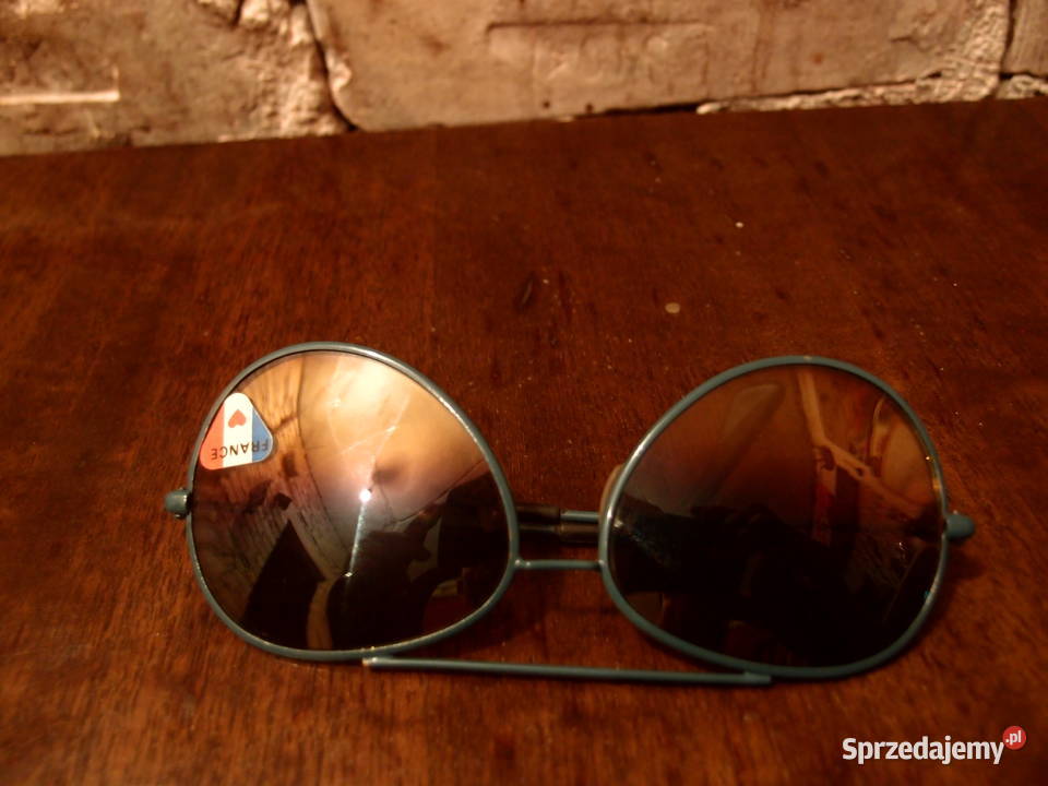 Stylowe Okulary przeciwsłoneczne okres PRL Łódź