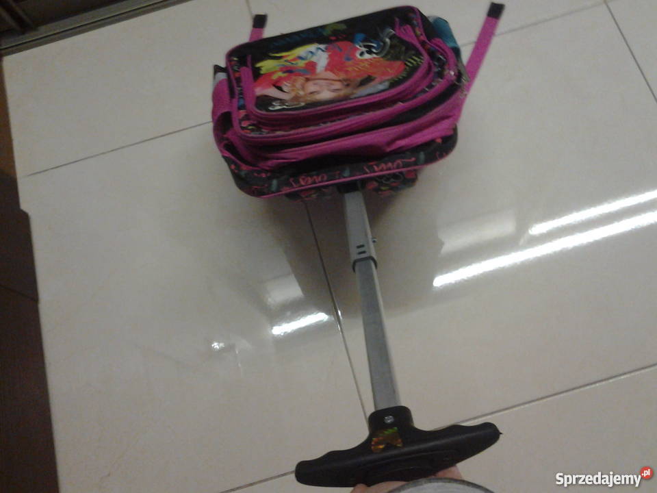 plecak szkolny na kułkach Zamość