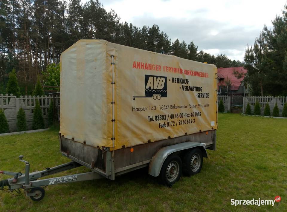 Stelaż z plandeka do przyczepki samochodowej