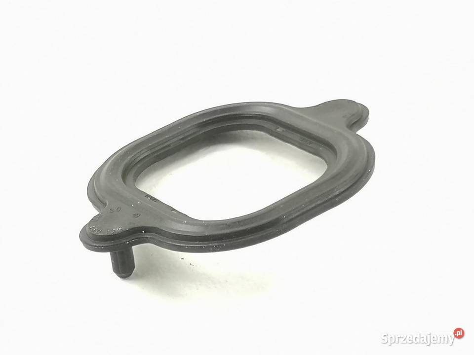 USZCZELKI POKRYWY GŁOWICY MERCEDESBENZ osobowe sprzedam