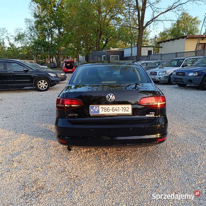 Volkswagen Jetta 2016 r 12 benzyna Salon I mazowieckie Warszawa