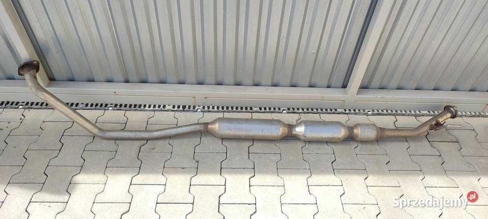 SUZUKI SCROSS SX4 TŁUMIK ŚRODKOWY 15 76SC02 sprzedam
