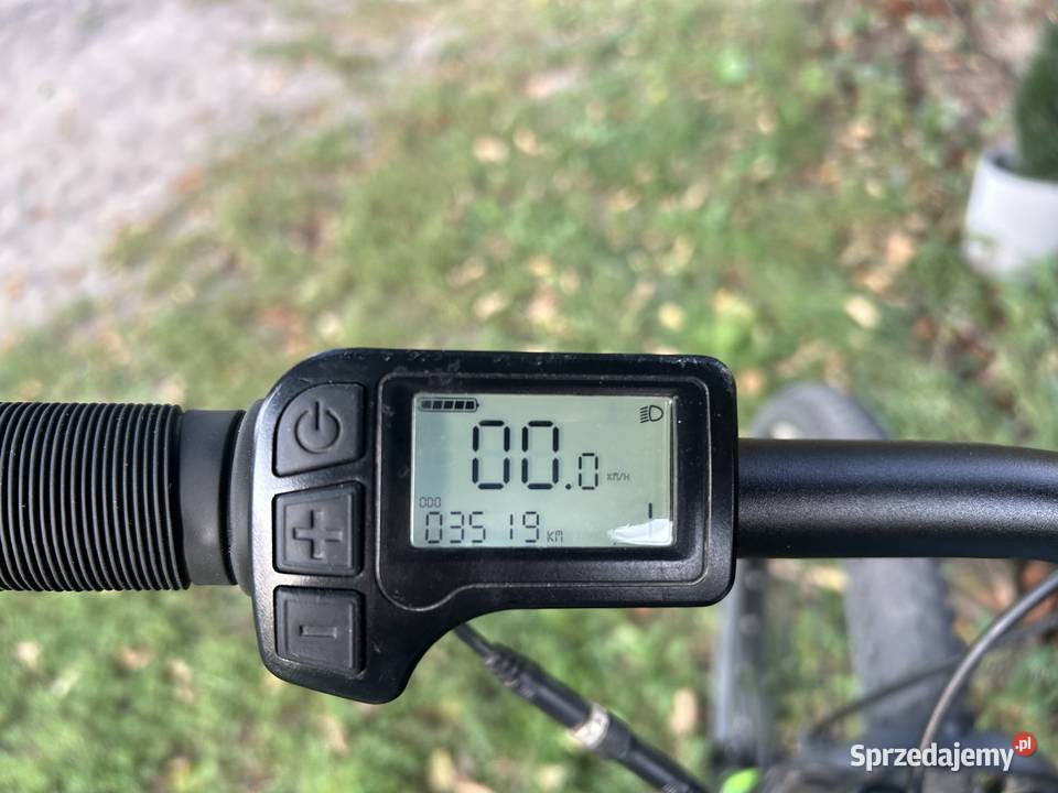 Rower elektryczny rockrider est 100 Babiniec