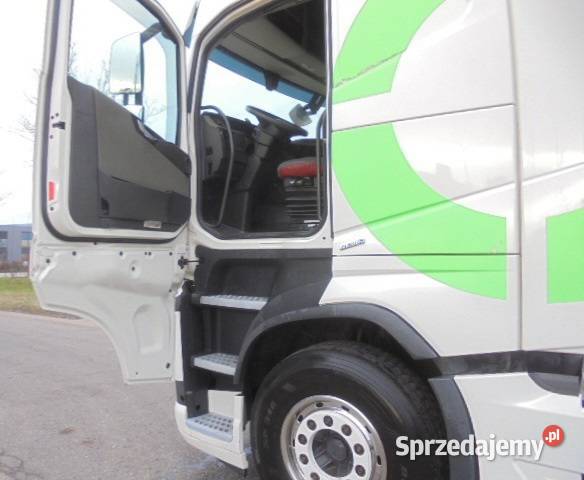 Ciagnik eur 6 VOLVO FH Warszawa
