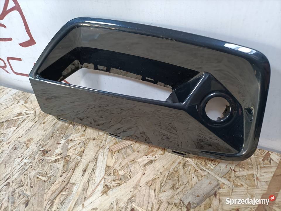 BMW 1 F70 2 F74 KRATKA WLOT POWIETRZA PDC Pleszew sprzedam