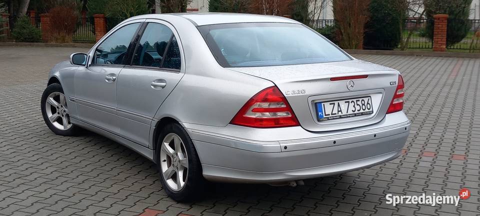 ercedes C220 Automat Avantgarde salon Niski kupiony w polskim salonie