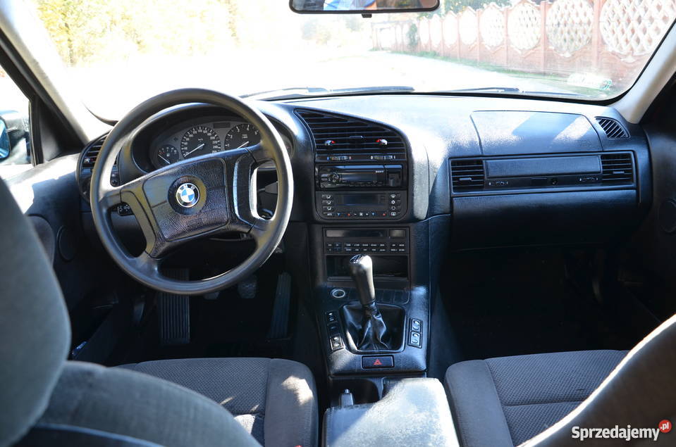 BMW E36 Mpakiet bogate wyposażenie możliwa