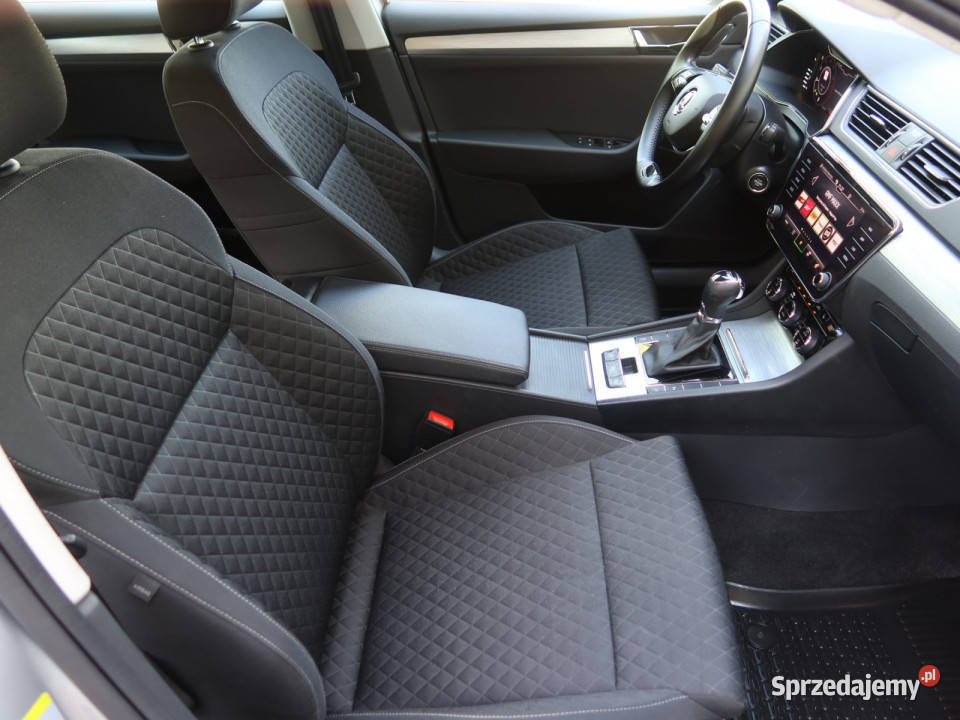 Skoda Superb 15 TSI czujnik zmierzchu Katowice sprzedam