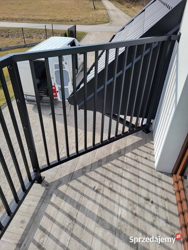 Balustrada balkonowa barierka stalowa metalowa Piotrowiec