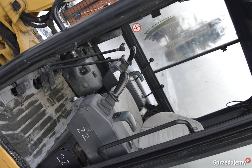 Minikoparka mini koparka CAT 3025 3 TONY 2005 Złoczew