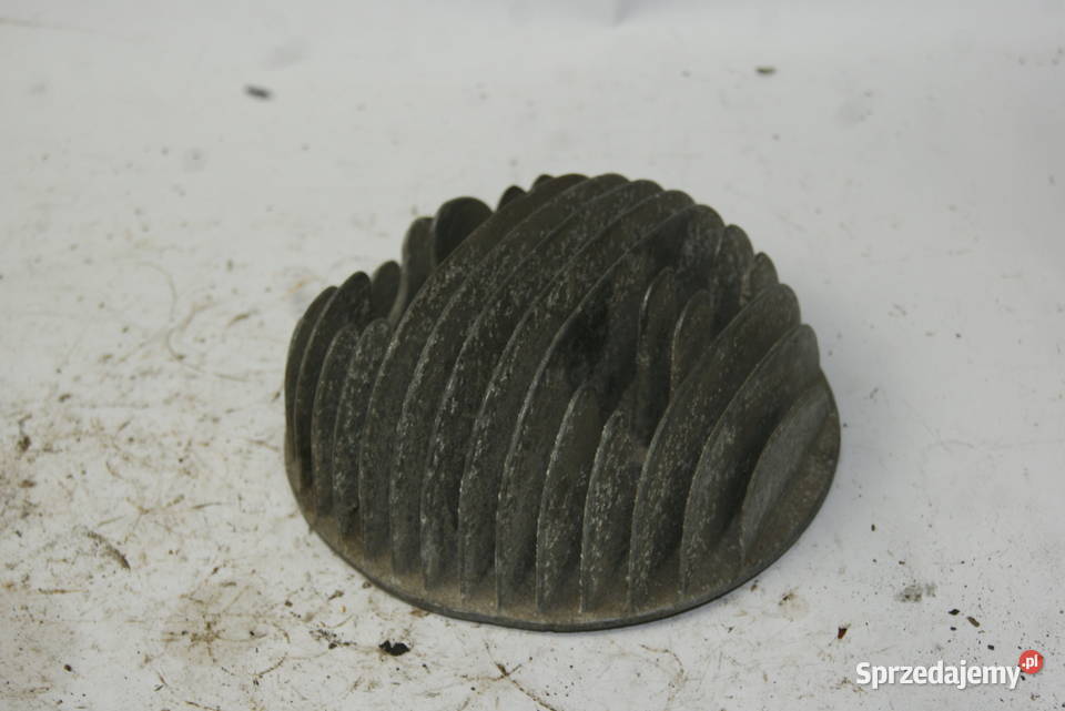 GŁOWICA SILNIKA CYLINDRA CZ 125 C