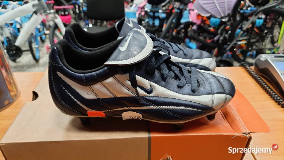 Buty korki wkręty Nike rozmiar 405 Piłka nożna Dębica sprzedam
