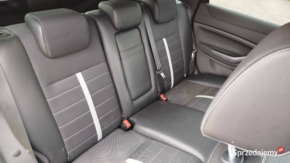 Ford Kuga 4x4 Niski Przebieg Wyposażony immobilizer Bytów