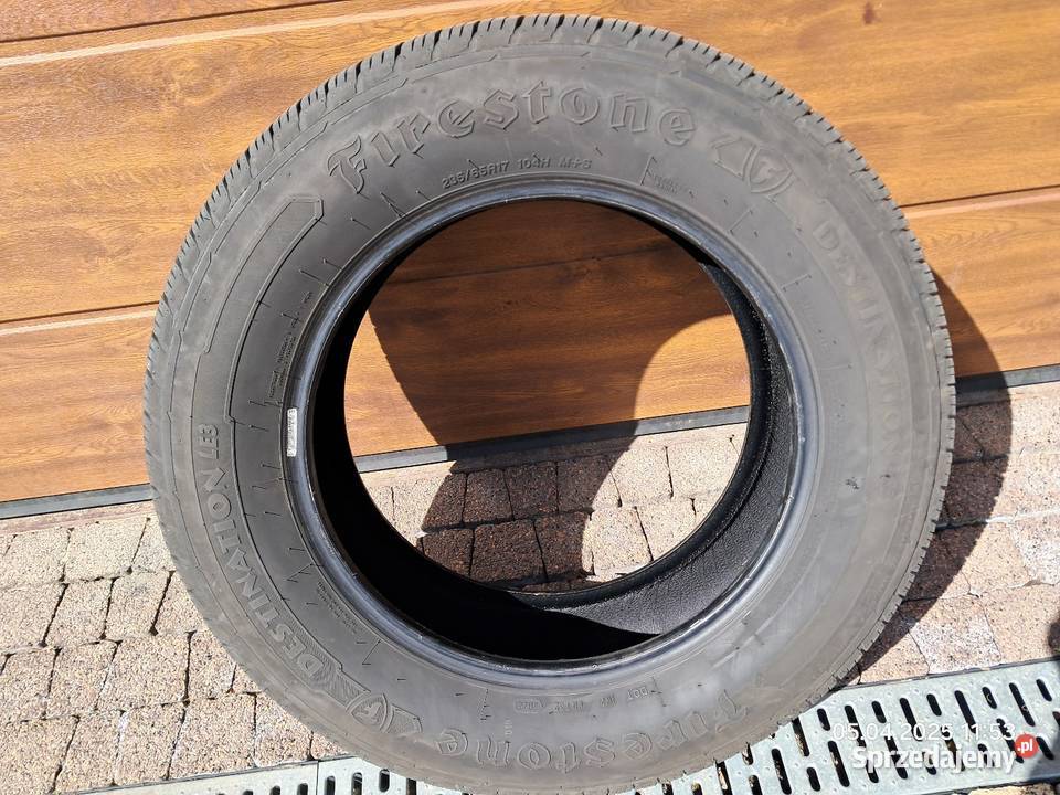 Opony wielosezonowe 23565R17 z 2022r Samochodowe Kielce