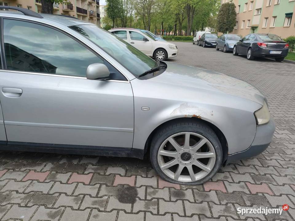 Audi A6C5 24 V6 Quattro uszkodzony