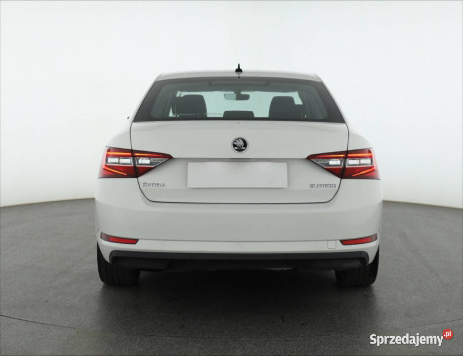 Skoda Superb 16 TDI mazowieckie