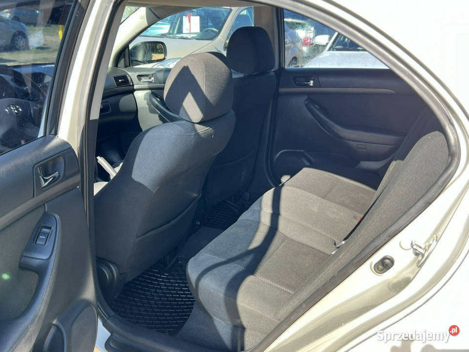 Toyota Avensis 18 BenzynaGaz 2005r TanioZamiana klimatyzacja Warszawa