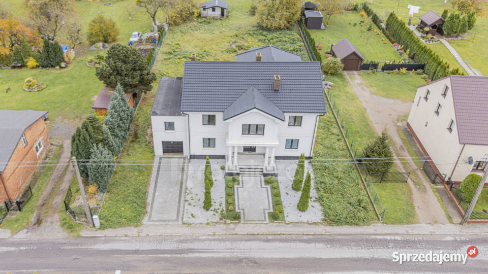 Dom wolnostojący do sprzedania Starzyno 678m2