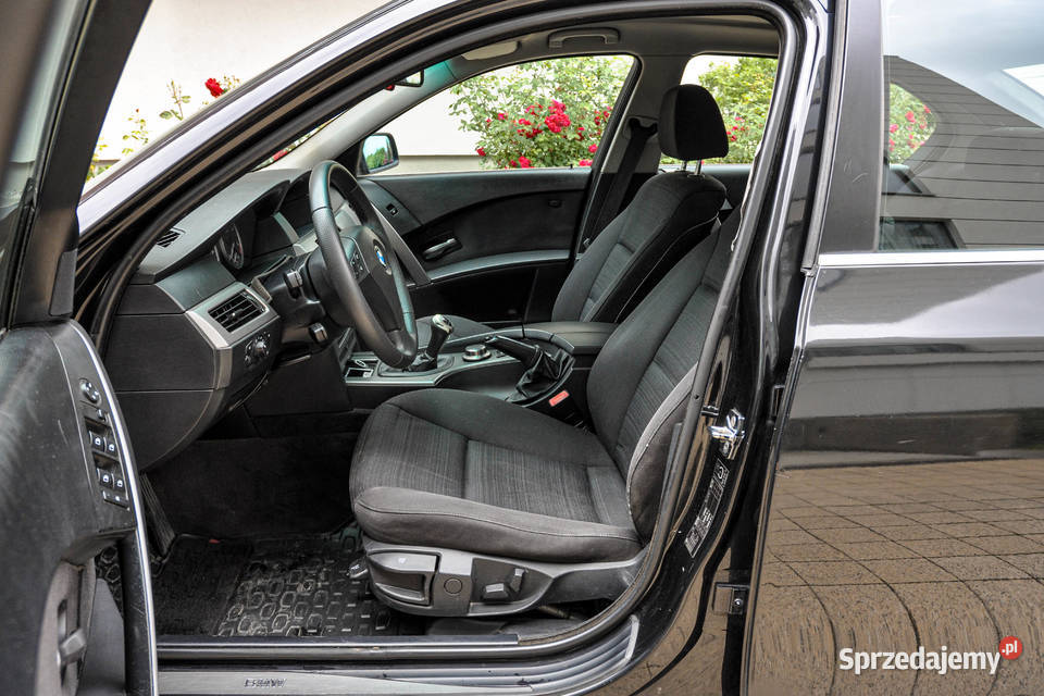 BMW Seria 5 E60 Salon 183 manualna