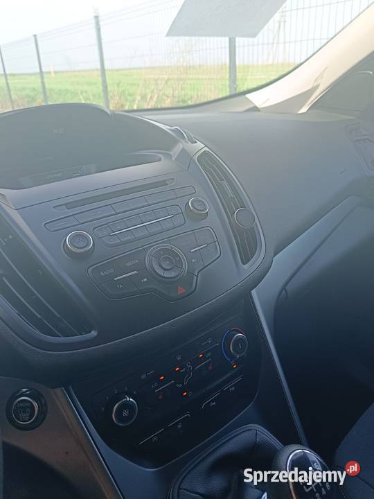 Ford Kuga 2019 15 benzyna łódzkie Działoszyn