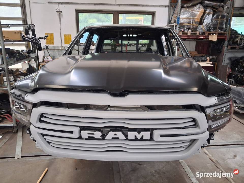 Kabina Ram 1500 CrewCab V generacja 2020 r osobowe Sierakowice