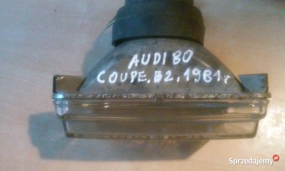 Lampa przednia Audi 80 coupe B2 1981 Hella H1