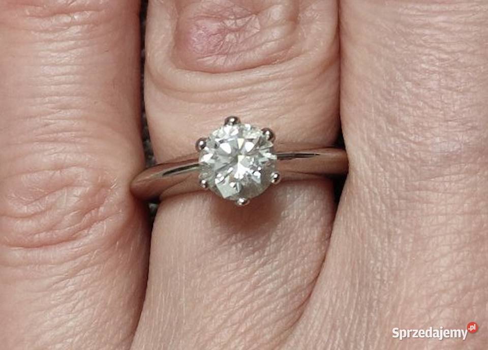 Pierścionek zaręczynowy bzłoto 750125ct GIA sprzedam